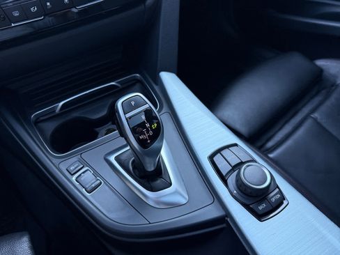 Used 2017 BMW 330i xDrive Sedan image 19