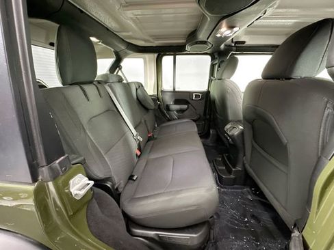 Used 2023 Jeep Wrangler Unlimited w/ Cold Weather Group image 27