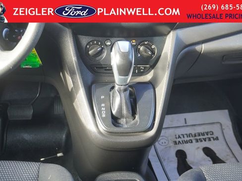 Used 2016 Ford Transit Connect XL image 15