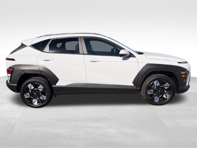 Used 2025 Hyundai Kona SEL AWD/4WD image 9
