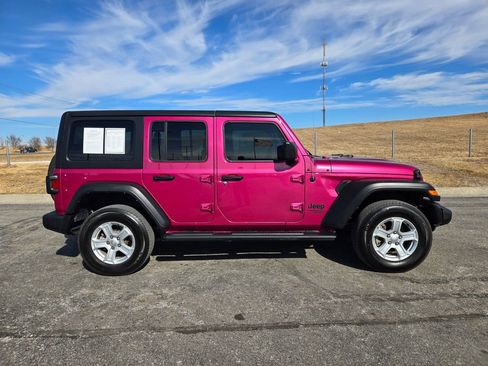 Used 2021 Jeep Wrangler Unlimited Sport image 2