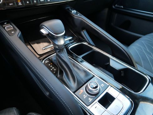 Certified 2024 Kia Telluride SX Prestige X-Line image 24