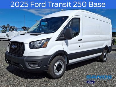 New 2025 Ford Transit 250 148 Medium Roof w/ Load Area Protection Package