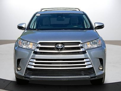 Used 2019 Toyota Highlander LE w/ Protection Package #3