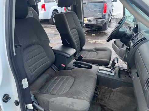 Used 2005 Nissan Frontier NISMO RWD image 29