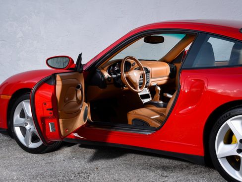 Used 2003 Porsche 911 Turbo AWD/4WD image 14