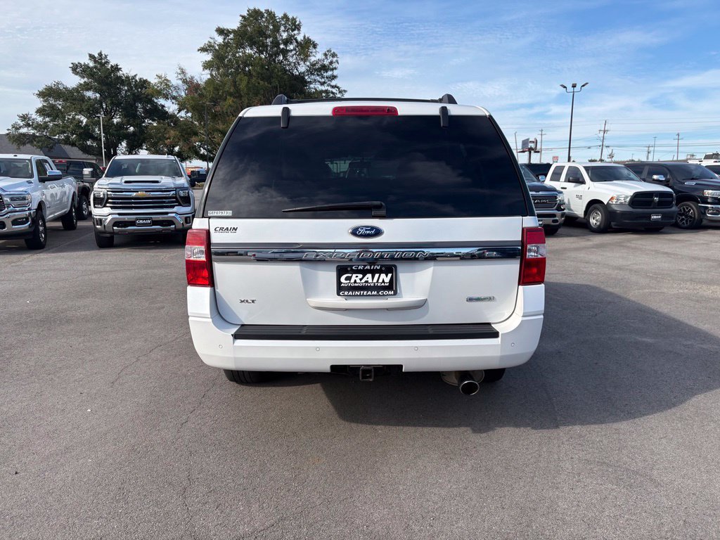 Used 2016 Ford Expedition EL XLT w/ Equipment Group 202A RWD image 6