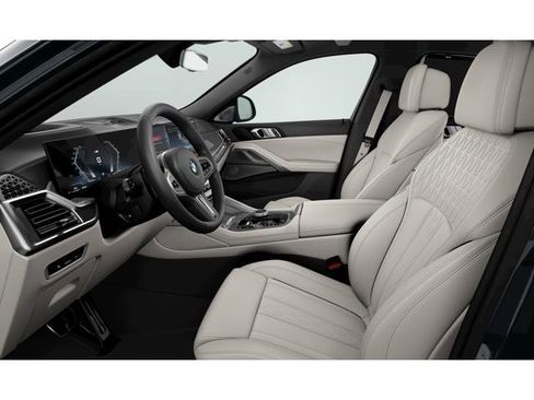 New 2026 BMW X6 M60i w/ Executive Package image 6