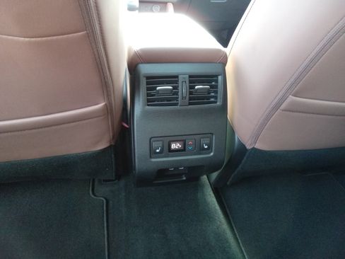 Used 2026 Mitsubishi Outlander SEL image 25