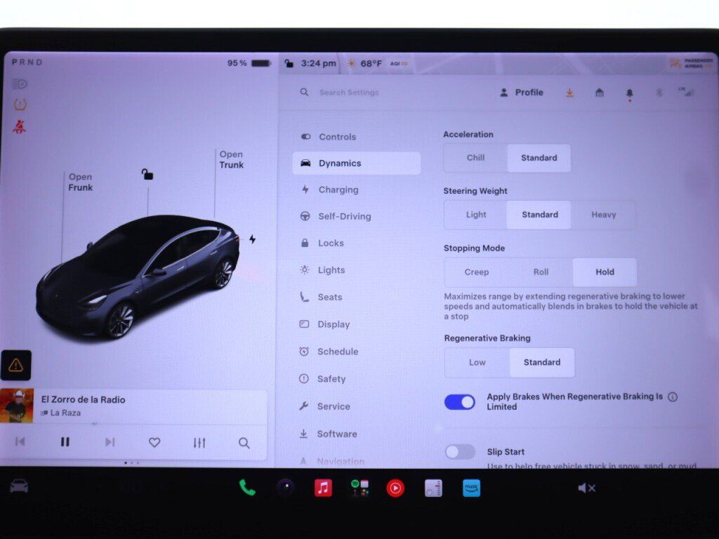 Used 2018 Tesla Model 3 Long Range RWD image 18