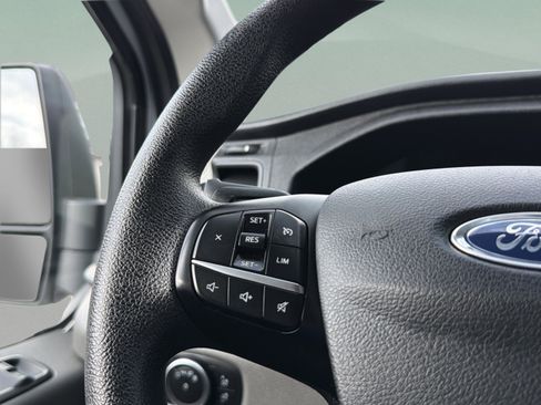 Used 2024 Ford Transit 350 XLT image 13