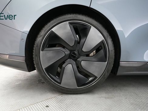 Used 2024 Lucid Air Touring AWD/4WD image 17
