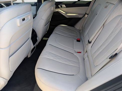 Used 2023 BMW X5 xDrive40i w/ M Sport Package AWD/4WD image 21