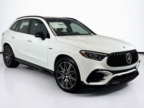 New 2026 Mercedes-Benz GLC 43 AMG 4MATIC image 3