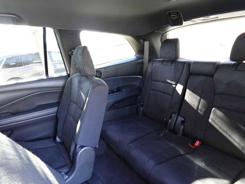 Certified 2022 Honda Pilot Sport image 29