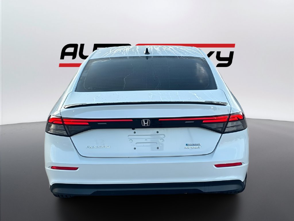 Used 2025 Honda Accord Sport image 6