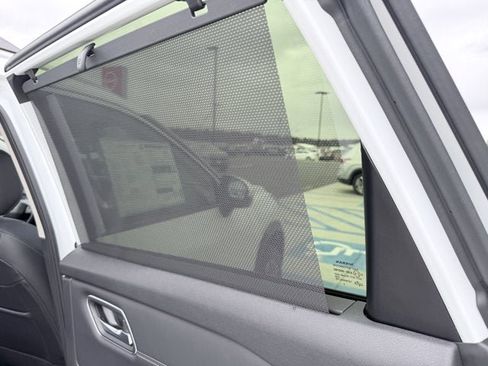 New 2026 Nissan Rogue Platinum image 20