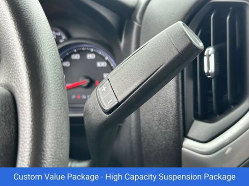 Certified 2022 Chevrolet Silverado 1500 Custom AWD/4WD image 9