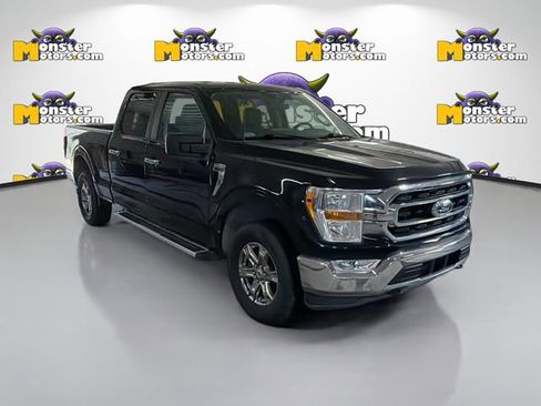 Used 2022 Ford F150 XLT w/ XTR Package AWD/4WD image 3