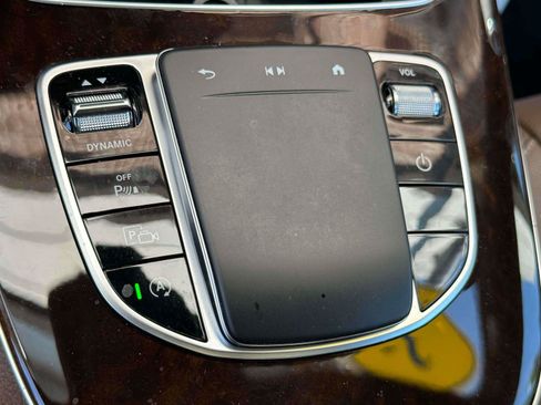 Certified 2022 Mercedes-Benz E 350 4MATIC Sedan image 27