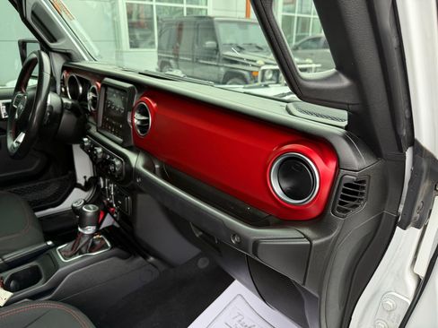 Used 2022 Jeep Gladiator Rubicon image 24