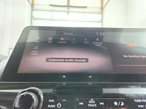 Used 2022 Nissan Armada SL AWD/4WD image 34