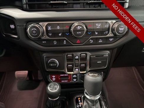 New 2026 Jeep Wrangler Unlimited Rubicon AWD/4WD image 17
