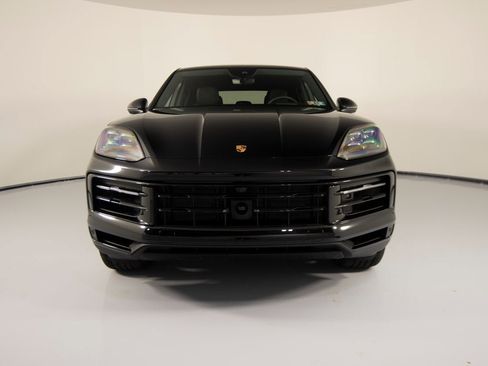 New 2026 Porsche Cayenne S image 12