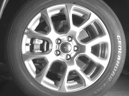 Used 2025 Jeep Compass Limited image 12