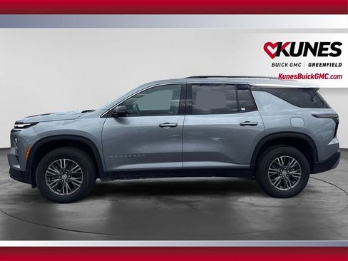 Used 2024 Chevrolet Traverse LT AWD/4WD image 10