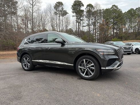 Used 2025 Genesis GV80 2.5T Select image 3