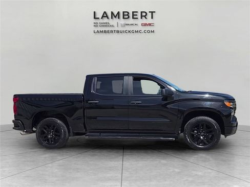 Used 2023 Chevrolet Silverado 1500 Custom AWD/4WD image 6