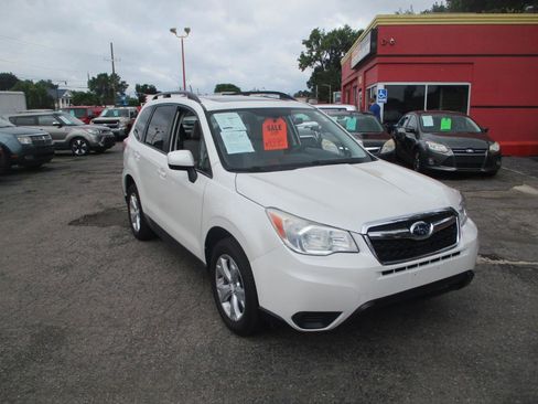 Used 2015 Subaru Forester 2.5i Premium w/ All-Weather Package AWD/4WD image 1