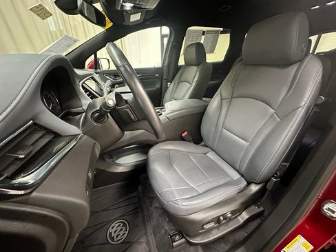 Used 2023 Buick Enclave Essence w/ Sport Touring Edition image 28