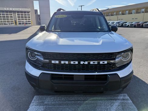 New 2025 Ford Bronco Sport Outer Banks w/ Outer Banks Tech Package+ AWD/4WD image 2
