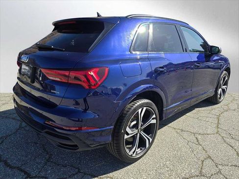 Used 2024 Audi Q3 2.0T Premium Plus w/ Premium Plus Package image 3