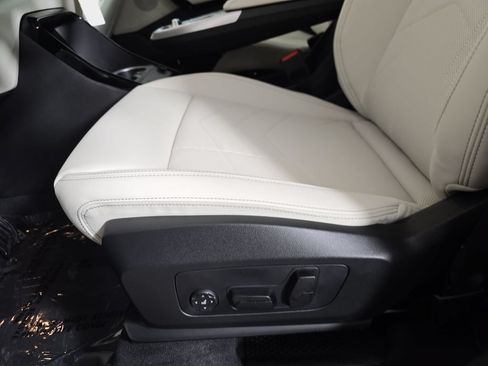 New 2026 BMW X1 xDrive28i w/ Technology Package AWD/4WD image 29