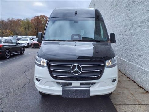 New 2025 Mercedes-Benz Sprinter 3500 image 2