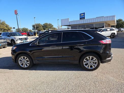 Used 2023 Ford Edge Titanium AWD/4WD image 5