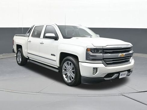 Used 2017 Chevrolet Silverado 1500 High Country w/ High Desert Package image 22