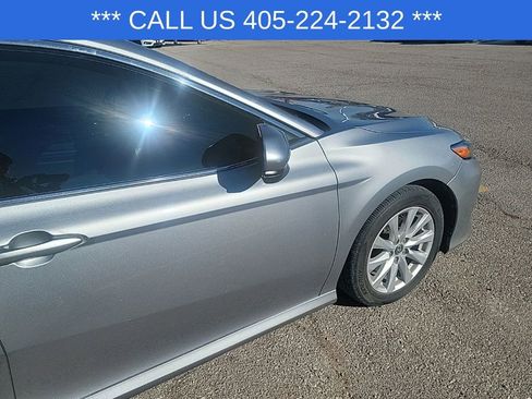 Used 2020 Toyota Camry LE image 16
