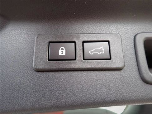 New 2026 Subaru Forester Limited AWD/4WD image 9