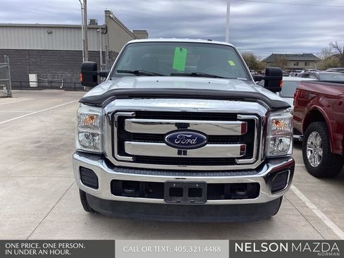 Used 2016 Ford F250 XLT image 2