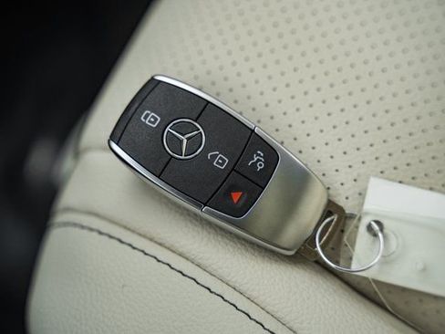 New 2026 Mercedes-Benz GLE 450 4MATIC image 45