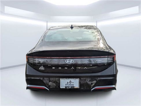 Certified 2025 Hyundai Sonata SEL image 4