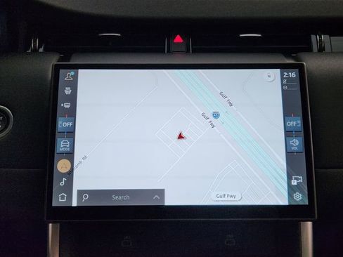New 2025 Land Rover Discovery Sport S AWD/4WD image 16