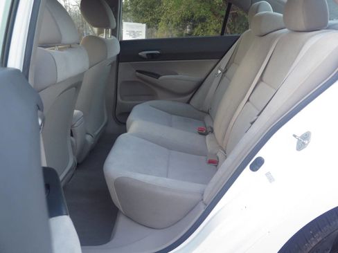 Used 2010 Honda Civic LX image 12