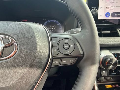 Used 2025 Toyota RAV4 Limited w/ Advanced Technology Package AWD/4WD image 23