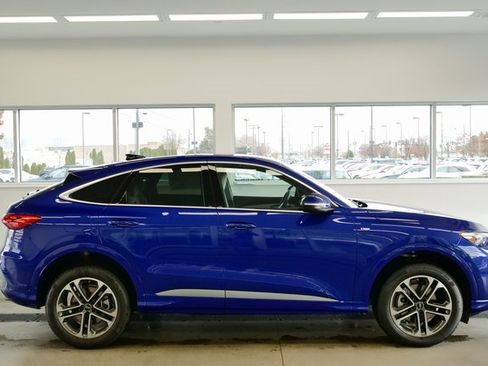 New 2025 Audi Q5 Premium Plus image 7