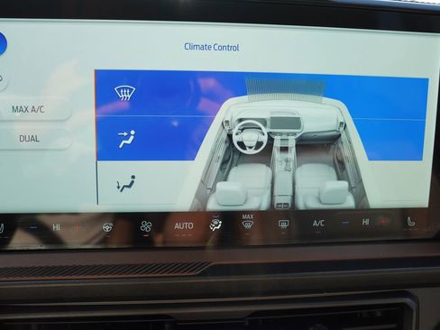 Used 2025 Ford Bronco Sport Outer Banks w/ Outer Banks Tech Package+ AWD/4WD image 27